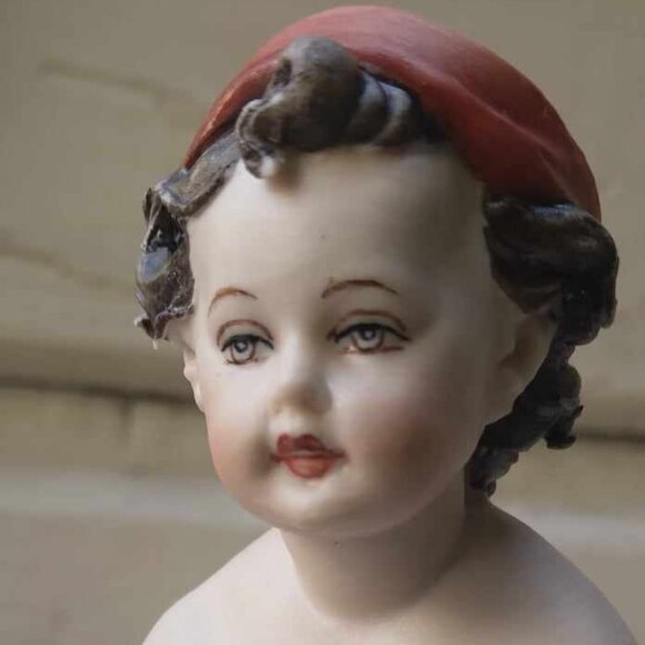 Vintage Capodimonte Porcelain Bisque Figurine Boy on Sledge by Tiche Tosca Italy - Picture 5 of 8